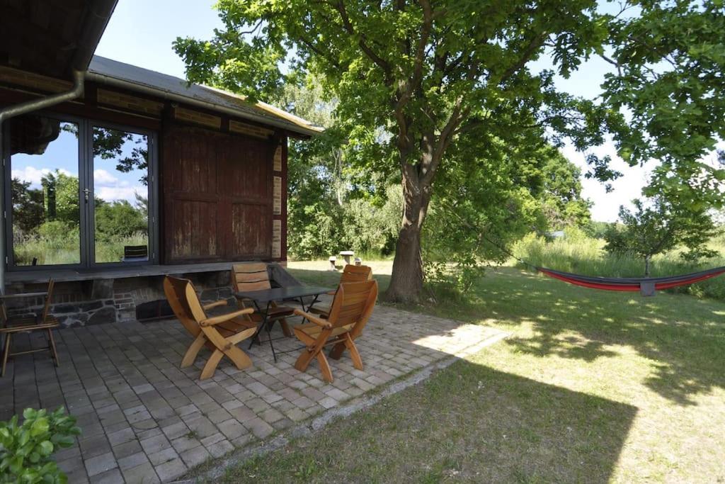 Schwarz Romantisches Studio Am Waldesrand Mit Gartensauna מראה חיצוני תמונה