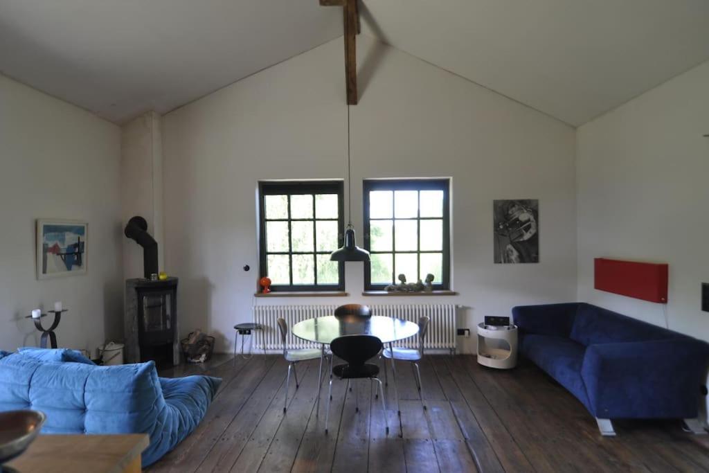 Schwarz Romantisches Studio Am Waldesrand Mit Gartensauna מראה חיצוני תמונה